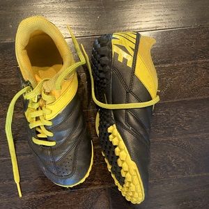 Nike Kids Black and Yellow Soccer Sneakers